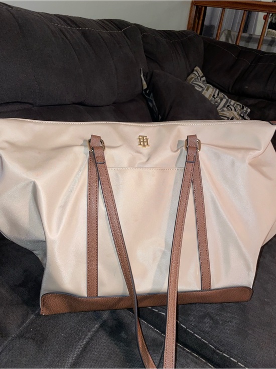 Tommy Hilfiger Handbags - Tommy Hilfiger Cream Tote with Brown Trim and Straps